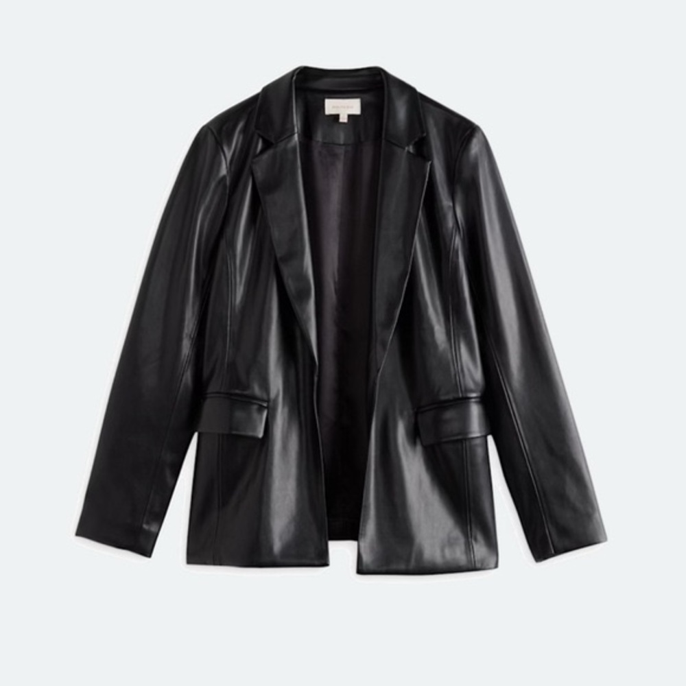 ✨SKIES ARE BLUE✨ Black Leather Open Front Blazer